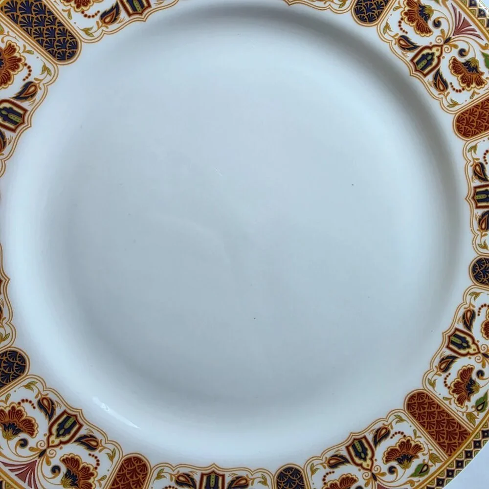 ONE Queens Imari 12 Inch Chop Plate Diamond Border with Floral Arches